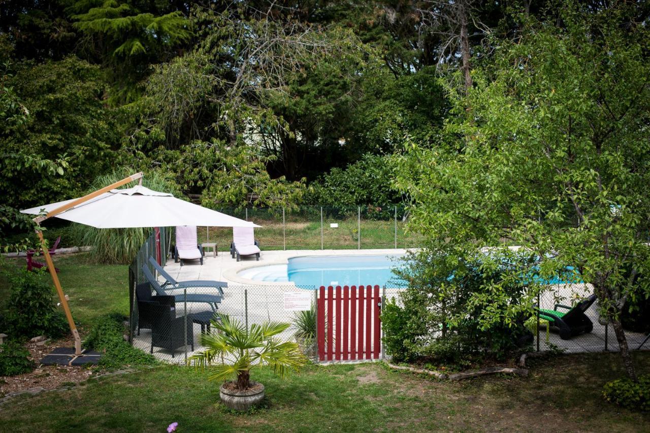 Le Clos De La Vigneronne Messas Bagian luar foto