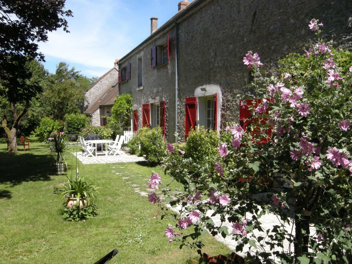 Le Clos De La Vigneronne Messas Bagian luar foto