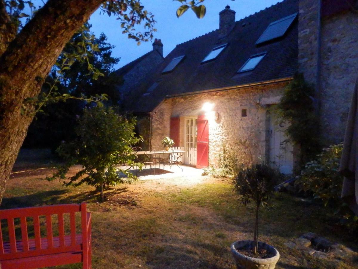 Le Clos De La Vigneronne Messas Bagian luar foto